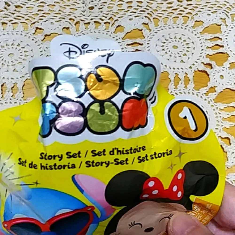 Disney Tsum Tsum Story Set Shimmer Series 1 Blind Bag Mystery Toy Figure